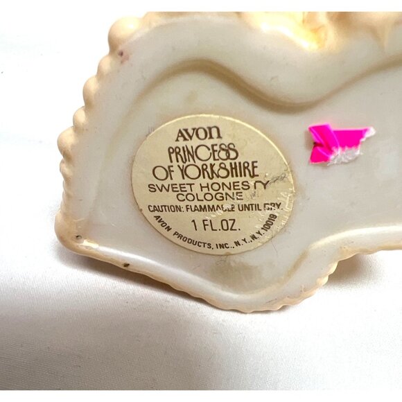 Avon Princess Of Yorkshire Sweet Honesty Cologne Yorkie Dog Figurine 1 Fl Oz. Bo - Picture 5 of 5